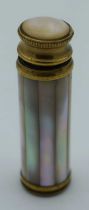 AN ANTIQUE MOTHER OF PEARL SPRINGING SCENT BOTTLE. 48 grams. 10 cm x 2 cm extended.