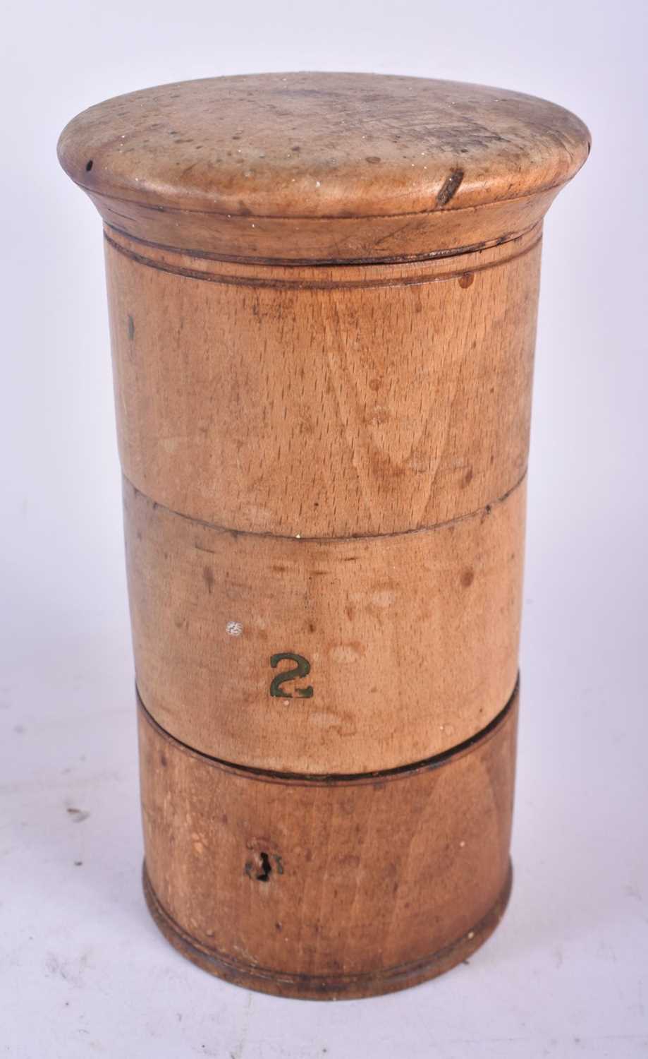 TWO ANTIQUE CARVED TREEN BOXWOOD SPICE TOWERS. Largest 23.5 cm high. (2) - Image 2 of 7