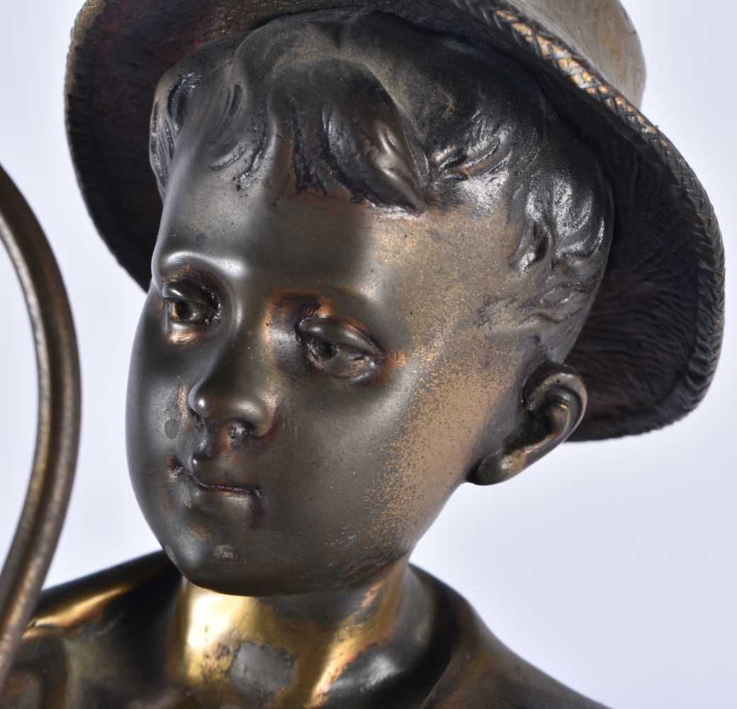 French School (C1900) Bronze, Standing boy, marble base. 50 cm high. - Image 2 of 7