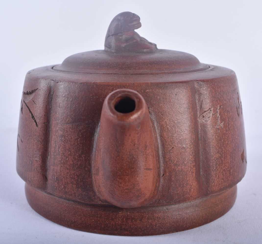 THREE CHINESE YIXING POTTERY TEAPOTS AND COVERS possibly Republican period. Largest 20 cm wide. (3) - Image 10 of 13