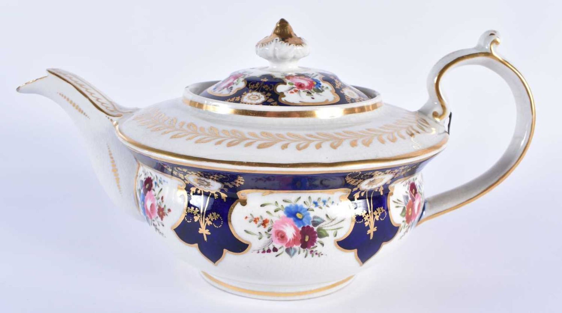 A COLLECTION OF EARLY 19TH CENTURY ENGLISH PORCELAIN TEAWARES in various forms and sizes. Largest 14 - Image 9 of 47