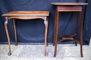 Two Edwardian inlaid small tables 73 x 49 x 49 cm (2)