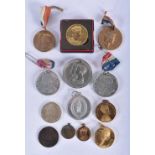 Thirteen Royal Commemorative Medallions. Largest 4.5 cm diameter (13)