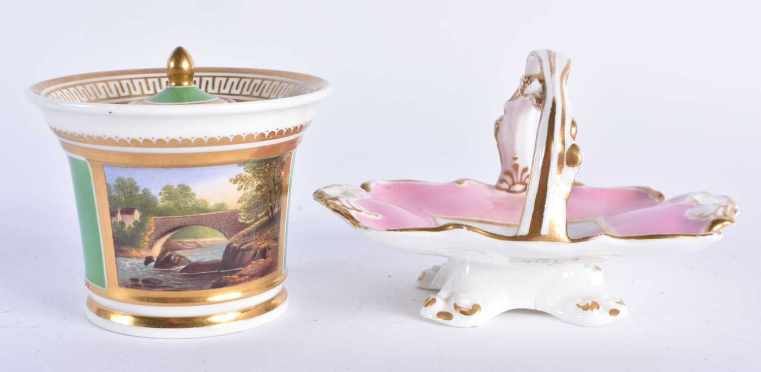 TWO EARLY 19TH CENTURY DOE & ROGERS WORCESTER PORCELAIN WARES formed as an inkwell and pink