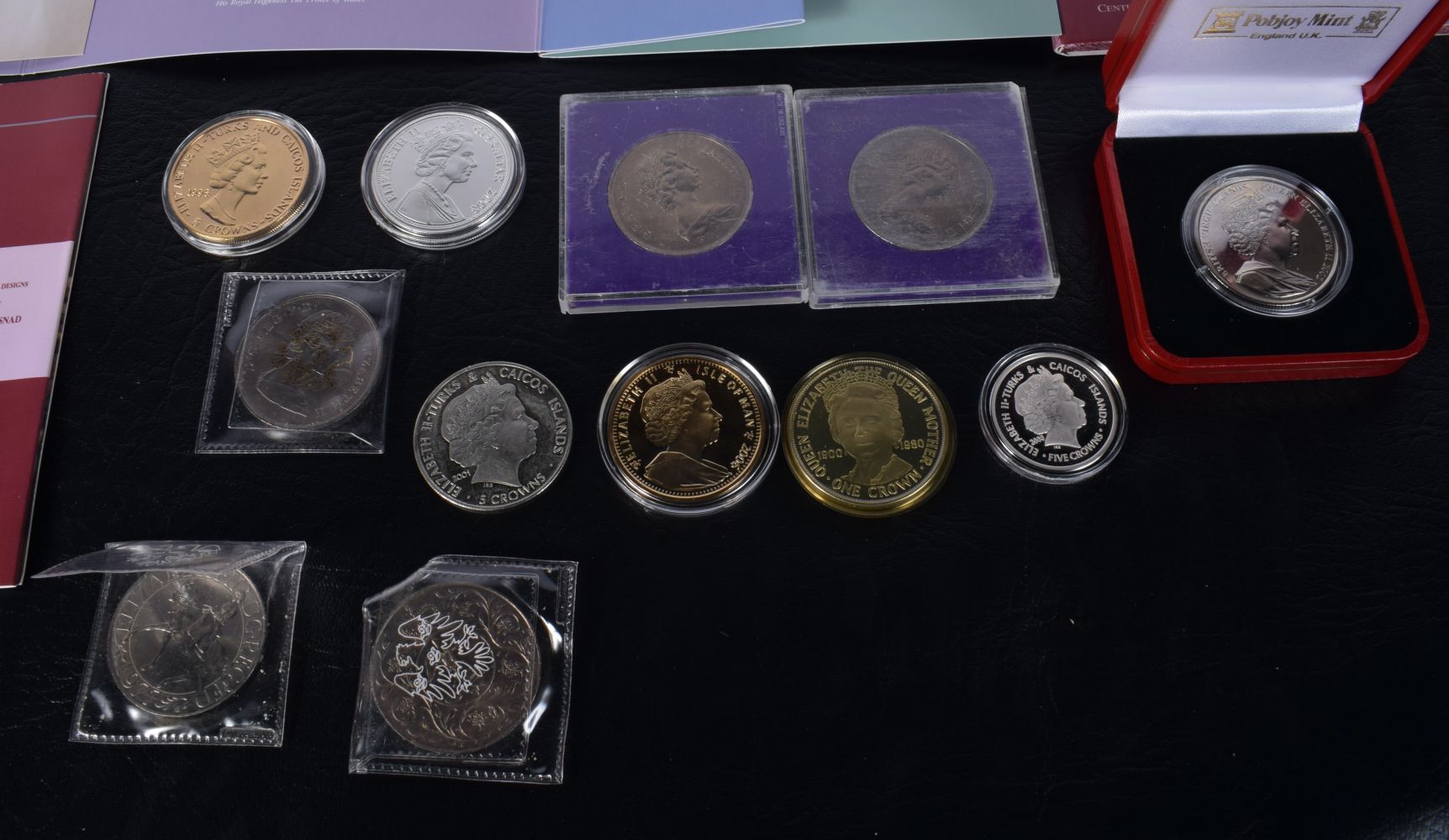 A Collection of Royal mint commemorative Crown coins (14) - Image 7 of 8