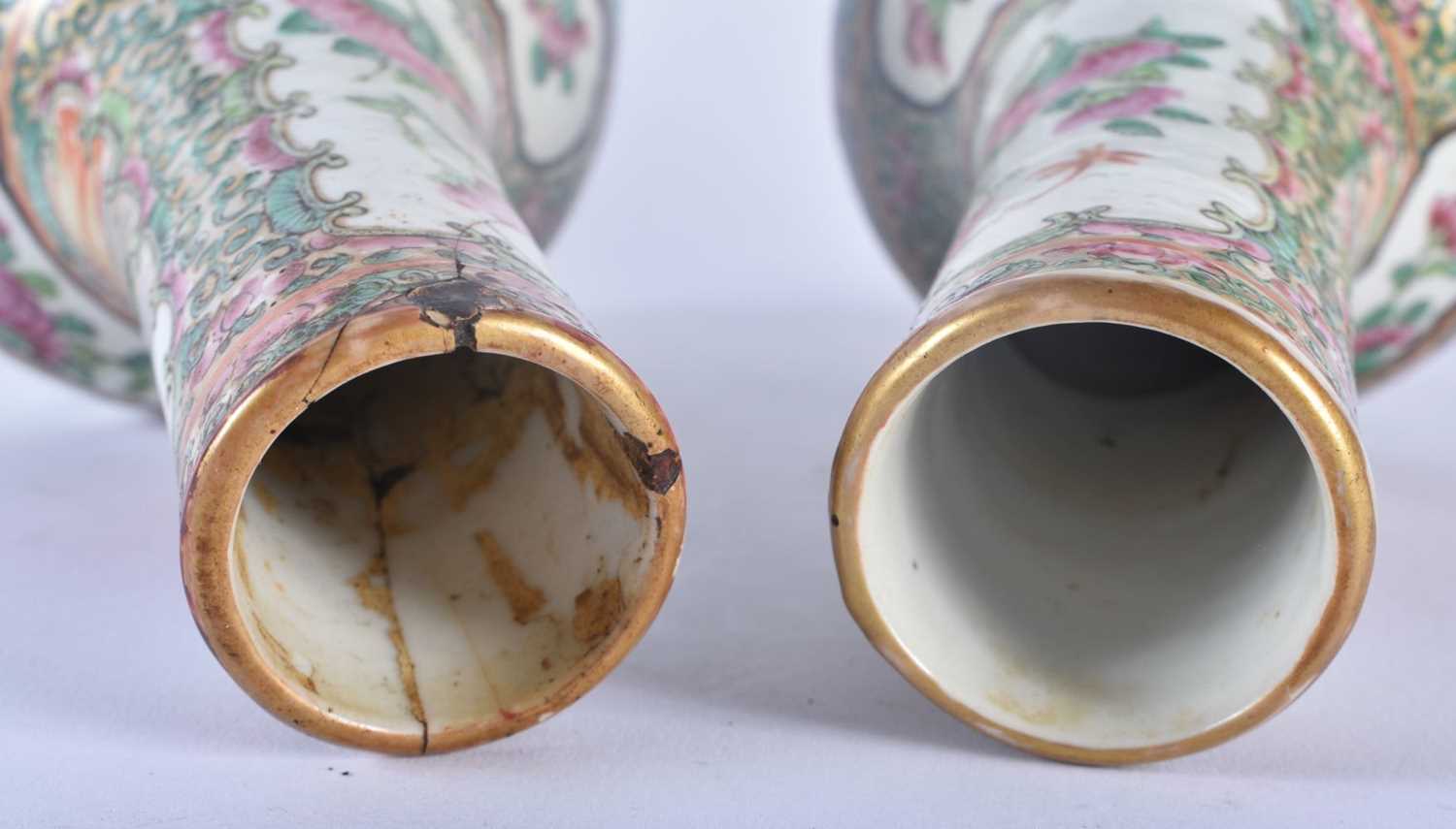 A PAIR OF 19TH CENTURY CHINESE CANTON FAMILLE ROSE VASES Qing. 21 cm high. - Image 4 of 5