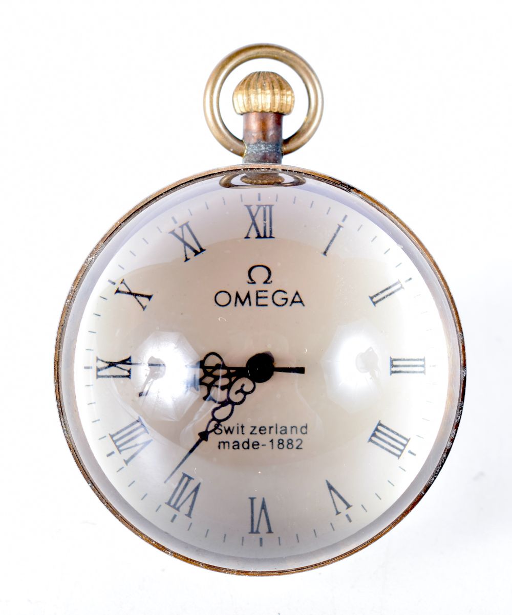 A small brass and glass ball clock 8 cm. - Image 2 of 4