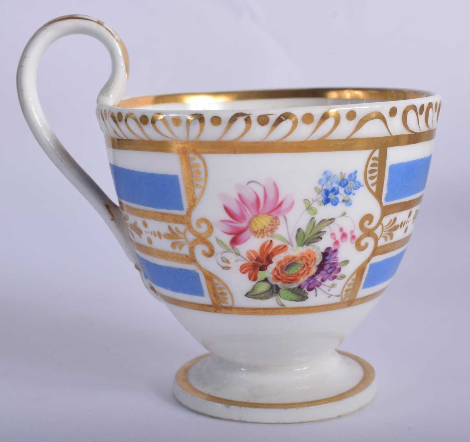 A Mid 19th Century English Tea Service comprising - 7 tea cups, 8 coffee cups, 16 saucers, tea - Image 57 of 91