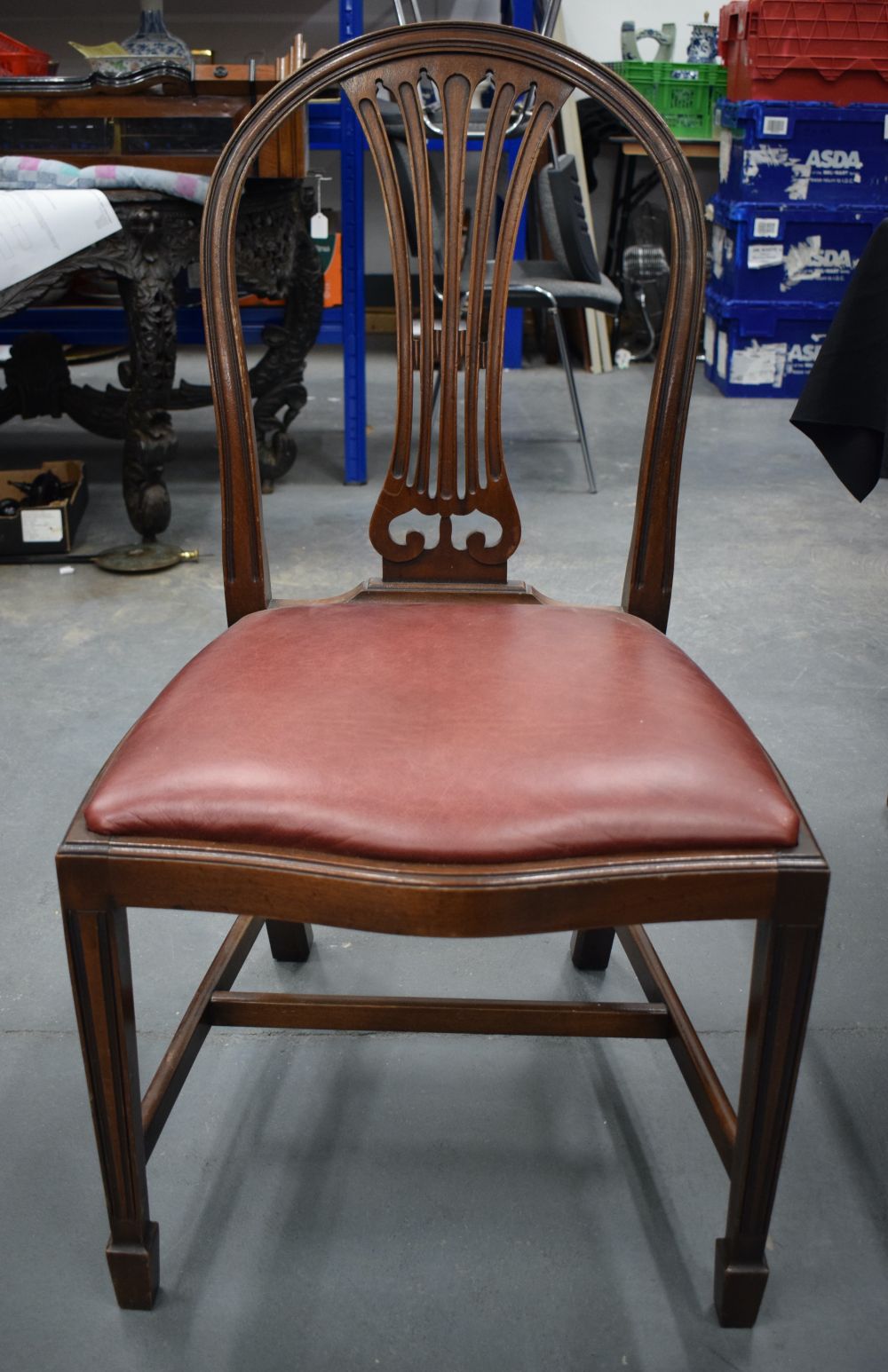 A GOOD HARLEQUIN SET OF SEVENTEEN MAHOGANY GEORGE III STYLE DINING CHAIRS. (17) - Image 11 of 18