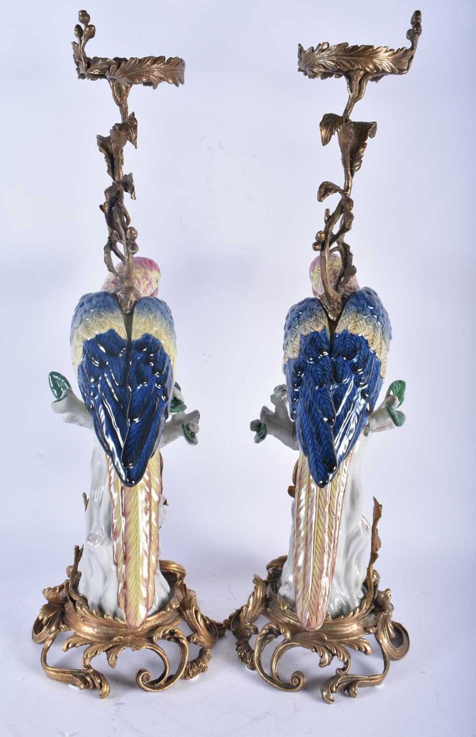 A LARGE PAIR OF CONTINENTAL PORCELAIN ORMOLU AND BRONZE PARROT CANDLESTICKS. 56 cm high. - Image 5 of 6
