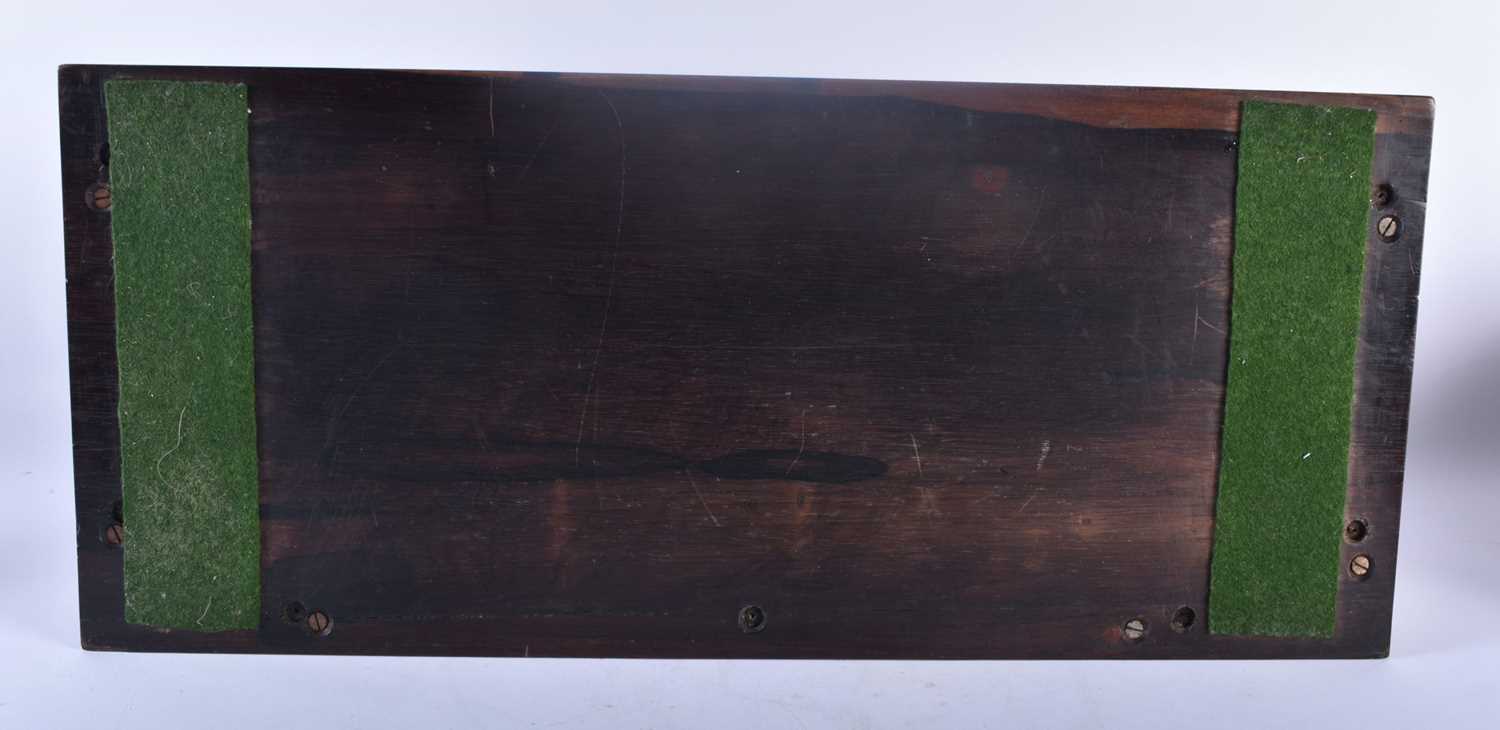 A LOVELY LARGE WILLIAM IV ROSEWOOD LIBRARY BOOK TROUGH of elegant form with ribbed handles. 60 cm - Image 4 of 5