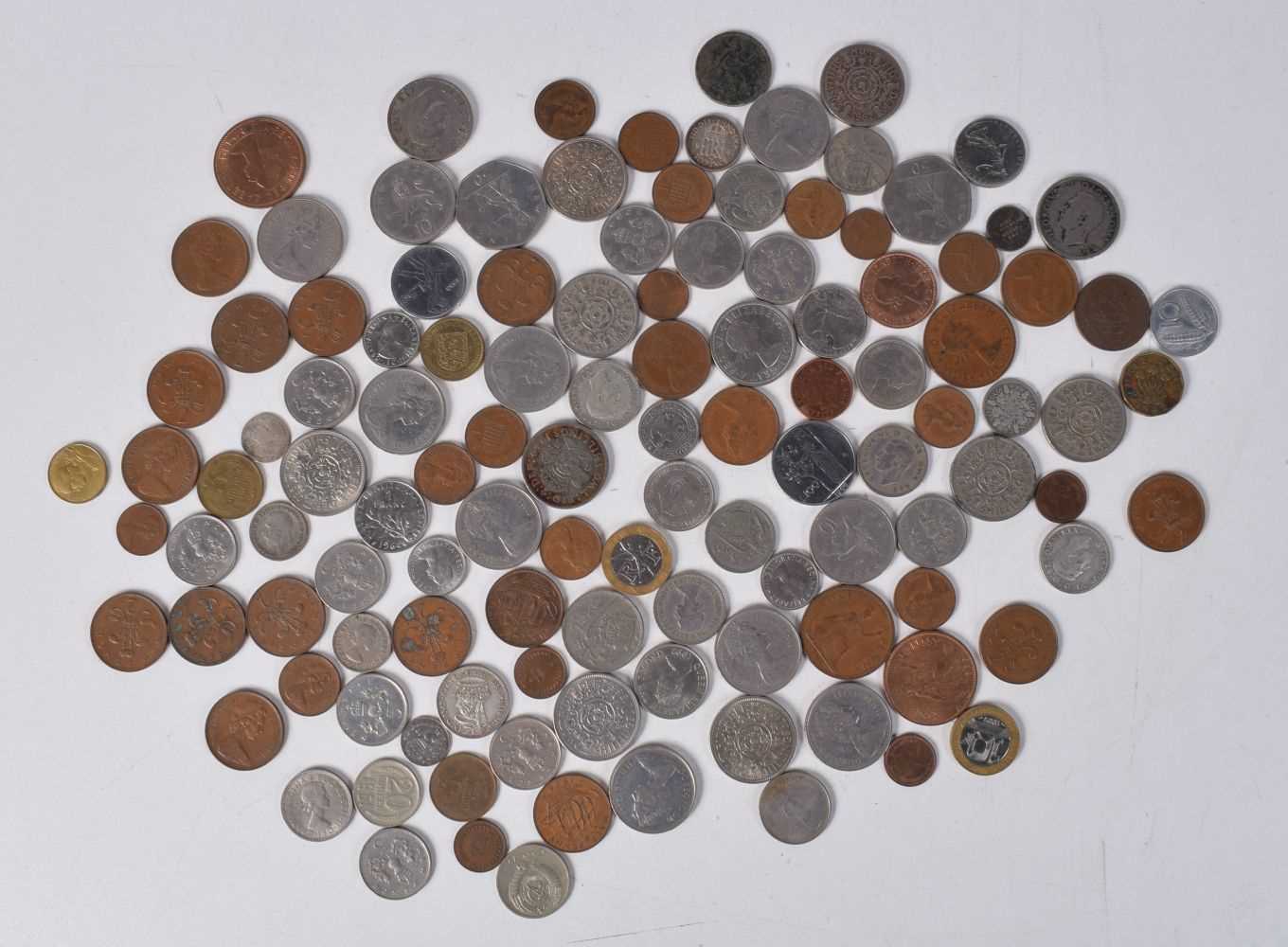 A collection of assorted coinage (Qty) - Image 2 of 8