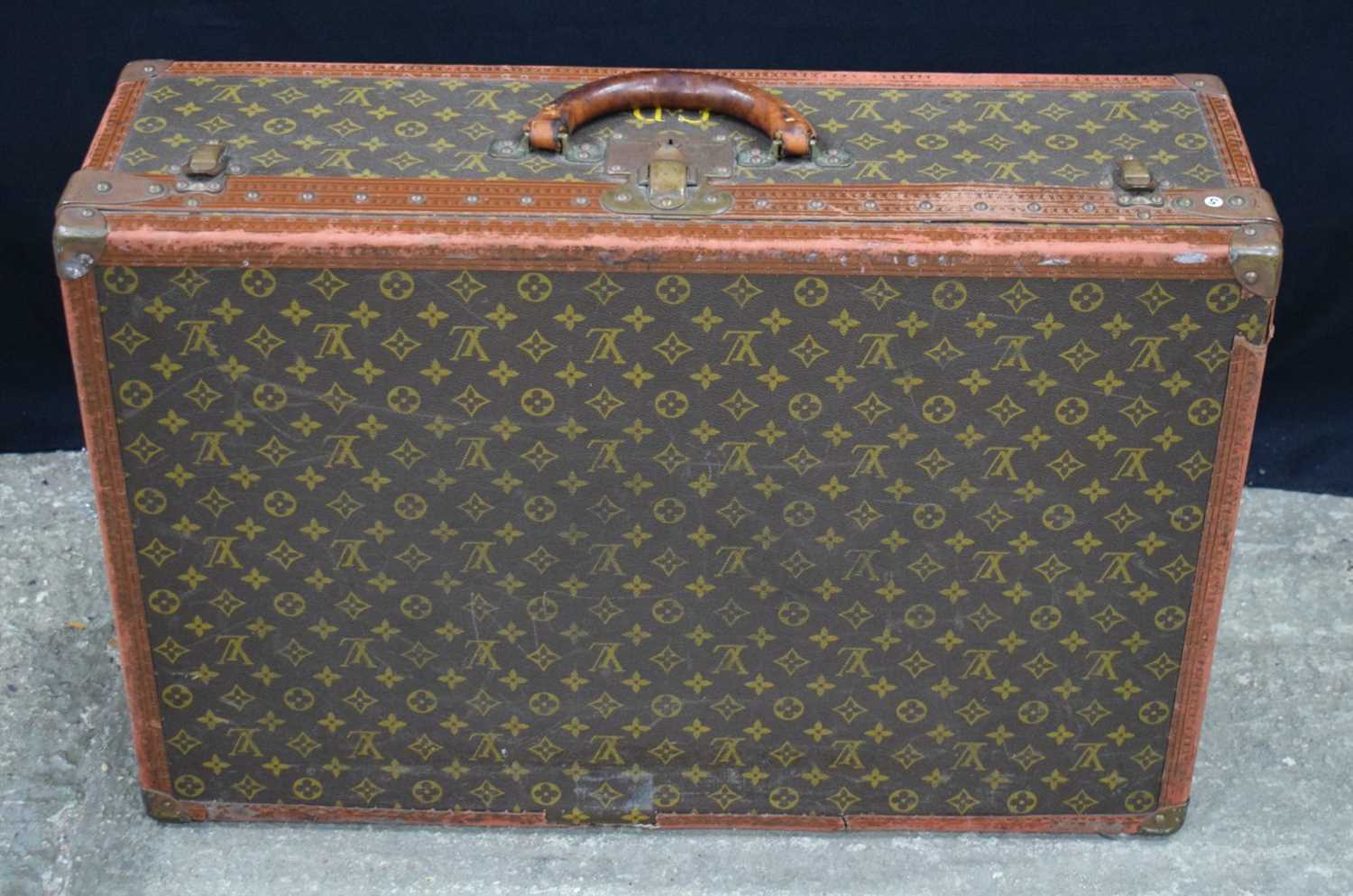 A Louis Vuitton suitcase 22 x 70 x 47 cm. - Image 6 of 20