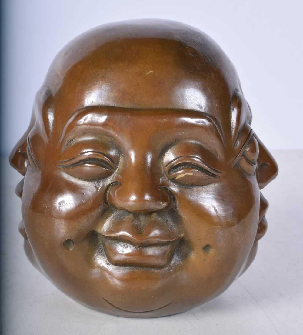 A Chinese bronze Four face buddha 13 x 10 cm - Image 3 of 10