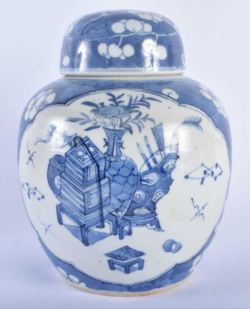 A 19TH CENTURY CHINESE BLUE AND WHITE PORCELAIN GINGER JAR AND COVER bearing Kangxi marks to base. - Image 3 of 5