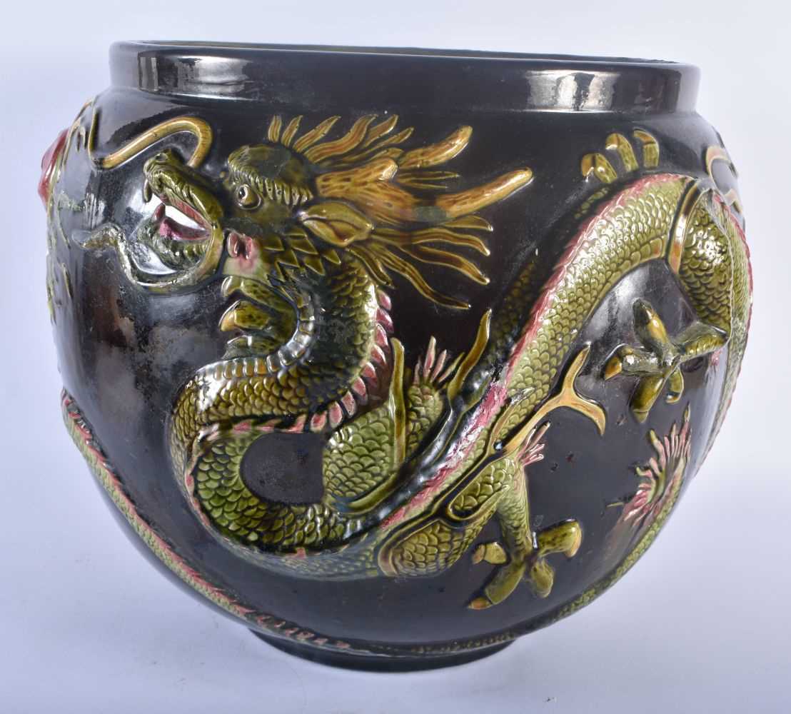 A VERY LARGE BRETBY POTTERY DRAGON JARDINIERE modelled pursuing a flaming pearl. 34 cm x 34 cm. - Image 3 of 5