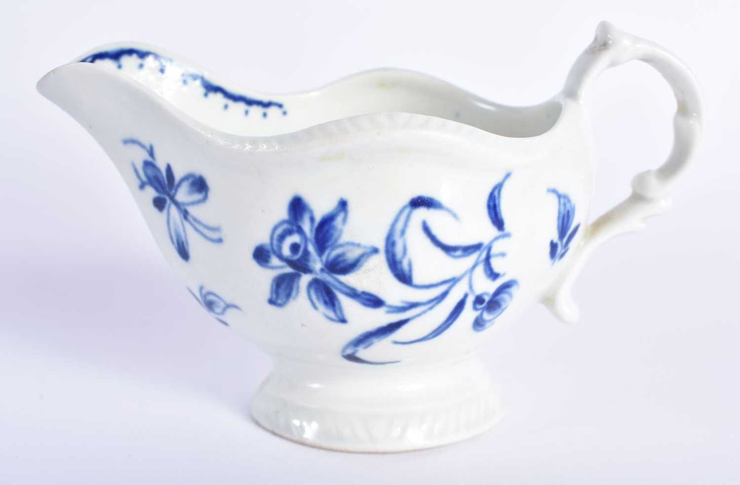 AN 18TH CENTURY WORCESTER BLUE AND WHITE PORCELAIN CREAMBOAT together with three early 19th - Image 2 of 9