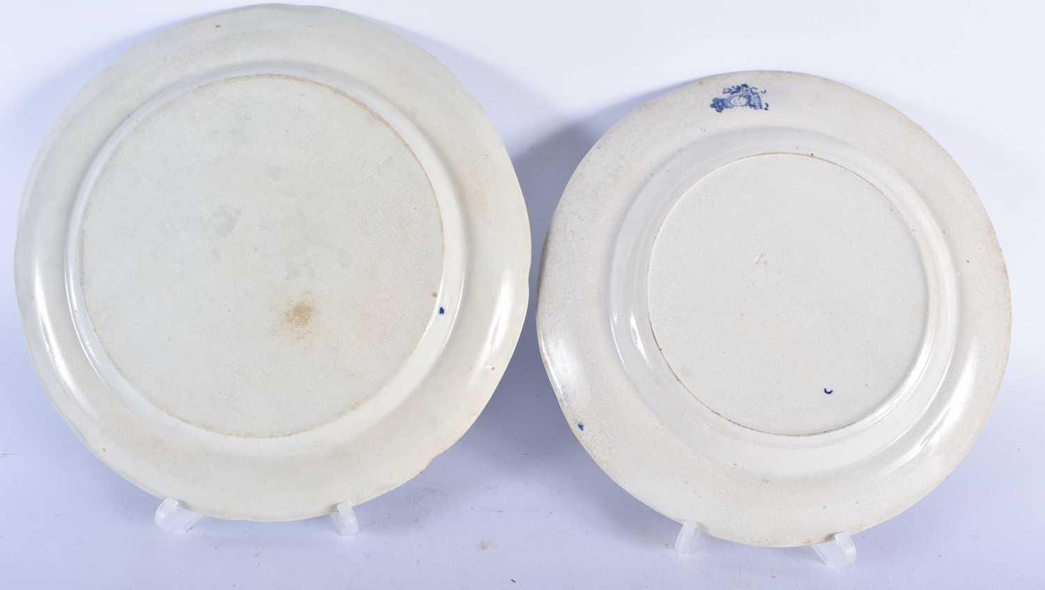 THREE ANTIQUE BLUE AND WHITE POTTERY PLATES together with a French Gien dish. 24 cm wide. (4) - Image 3 of 5