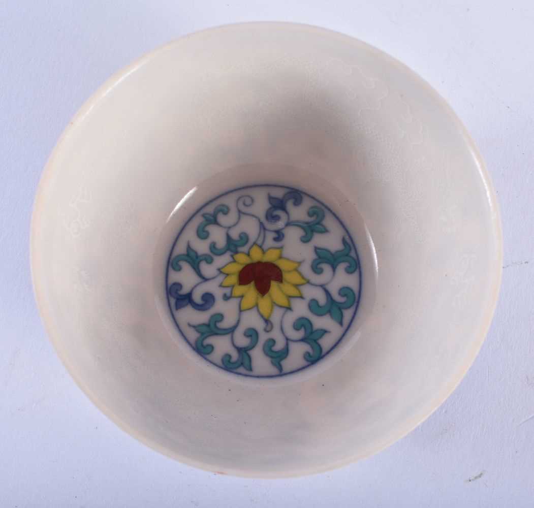 A CHINESE GE TYPE CHRYSANTHEMUM MOULDED POTTERY BRUSH WASHER together with two hares foot type bowls - Image 8 of 9
