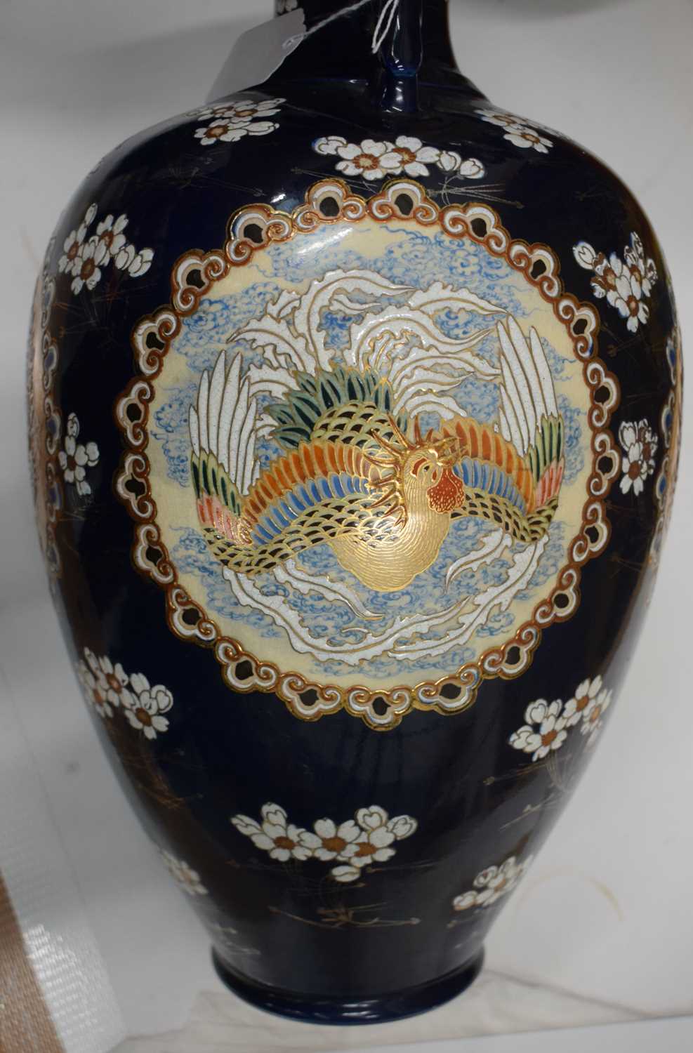 A LARGE PAIR OF LATE 19TH CENTURY JAPANESE MEIJI PERIOD SATSUMA VASES painted in relief with - Image 14 of 21