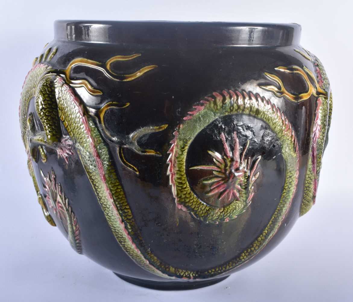 A VERY LARGE BRETBY POTTERY DRAGON JARDINIERE modelled pursuing a flaming pearl. 34 cm x 34 cm. - Image 2 of 5