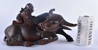 A VERY FINE 19TH CENTURY CHINESE CARVED HARDWOOD FIGURE OF A BUFFALO Qing, of unusually good