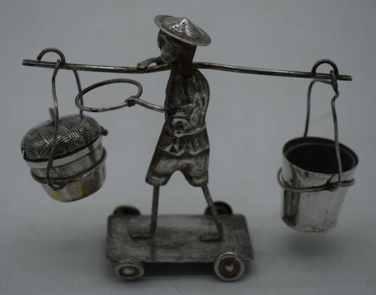 A LATE 19TH CENTURY CHINESE EXPORT SILVER FIGURAL CONDIMENT SET. 96 grams. 10.5 cm x 14 cm.