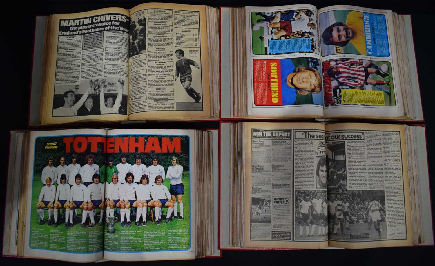 A collection of 1970's Shoot football magazines in albums (Qty) - Image 4 of 6