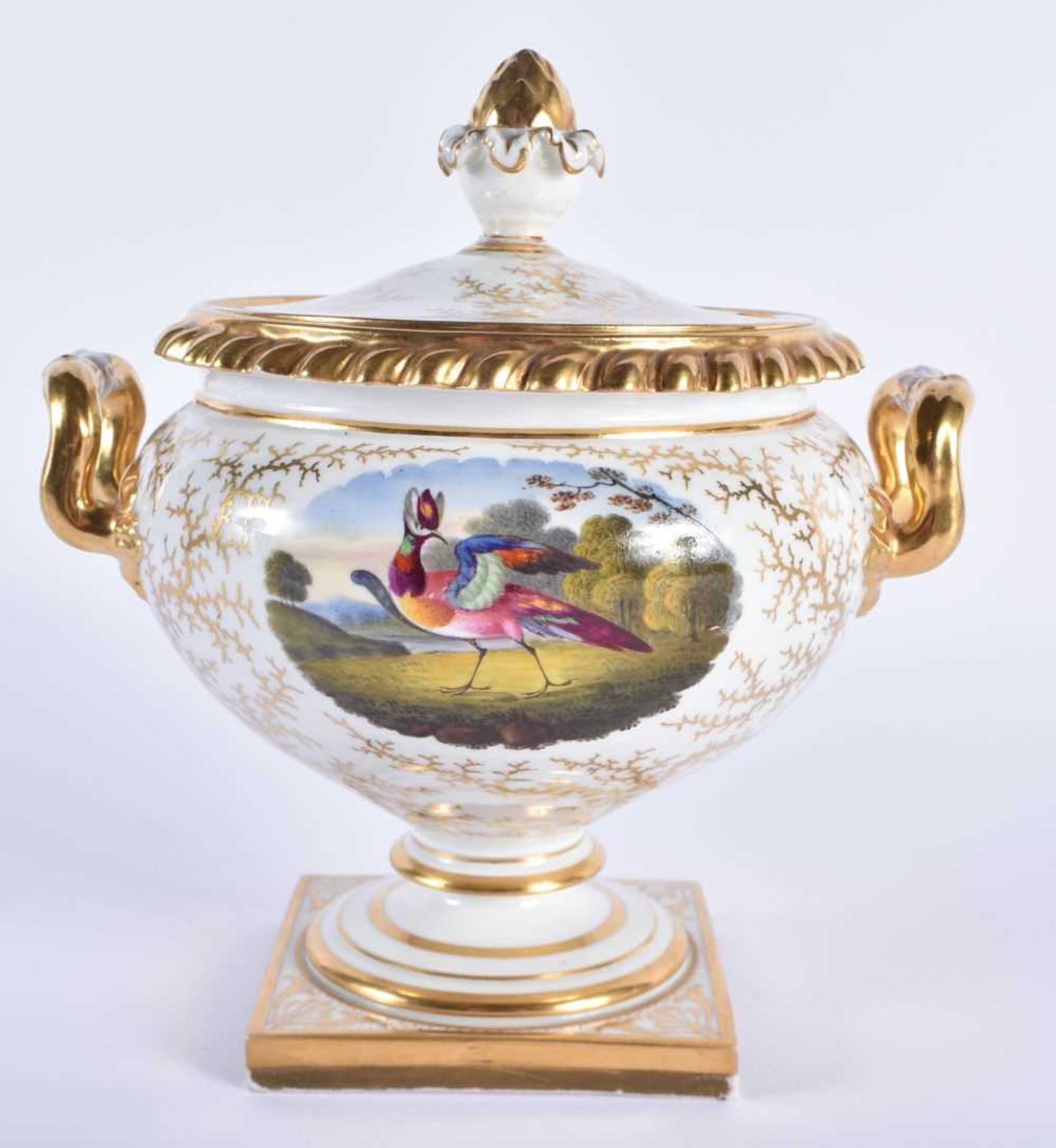 A FINE EARLY 19TH CENTURY FLIGHT BARR AND BARR WORCESTER DESSERT SERVICE painted with landscapes and - Image 11 of 32