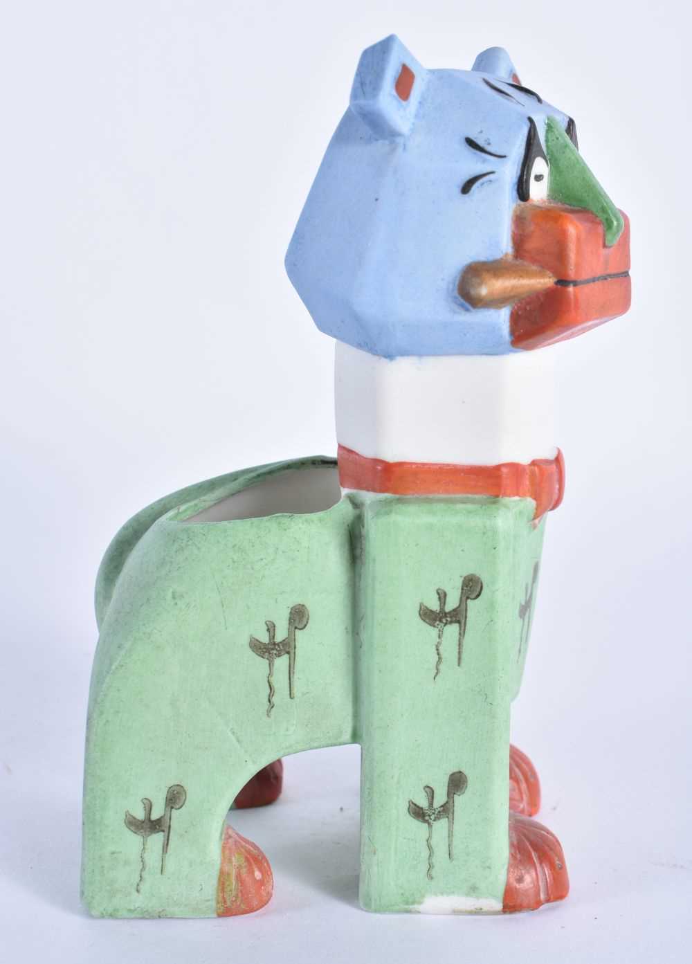 AN EARLY 20TH CENTURY CONTINENTAL BISQUE PORCELAIN FIGURE OF A CUBIST CAT After Louis Wain. 13 cm - Image 2 of 13