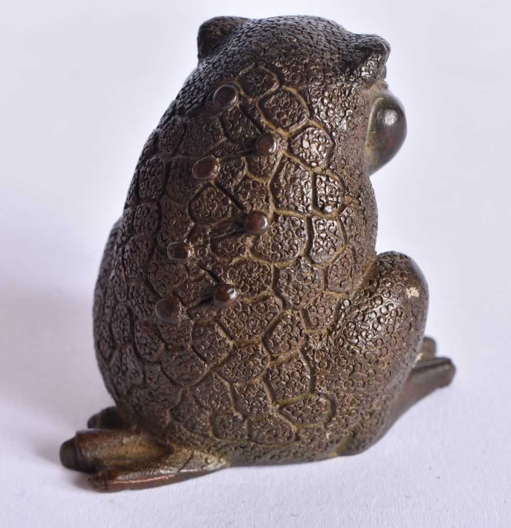 A JAPANESE BRONZE FROG OKIMONO. 356 grams. 5.5 cm x 5 cm. - Image 3 of 4