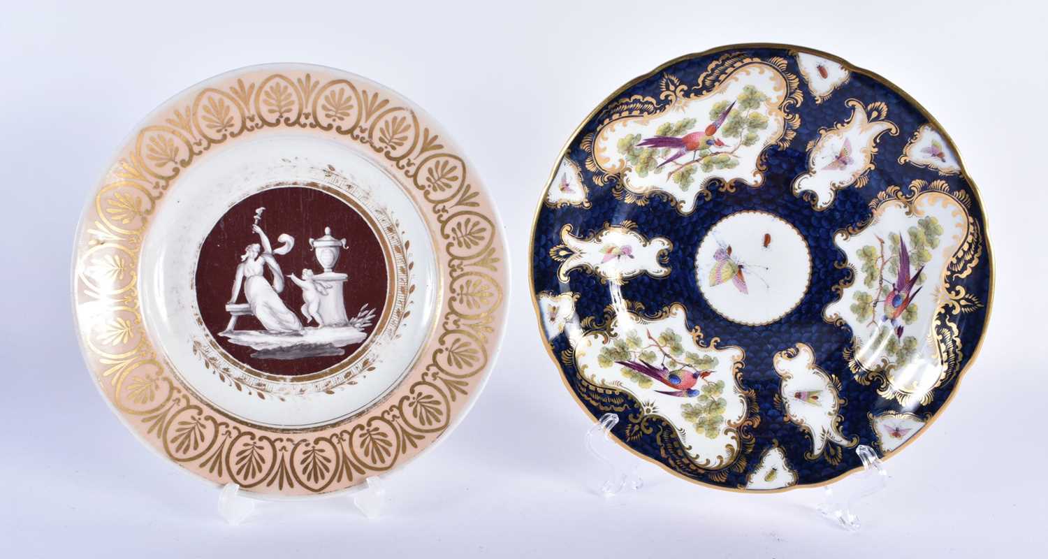 A COLLECTION OF 19TH CENTURY ENGLISH PORCELAIN PLATES in various forms and sizes. Largest 26.5 cm - Image 8 of 11
