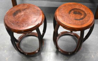 A PAIR OF LATE 19TH CENTURY CHINESE HUANGHUALI WOOD TABLES. 48 cm x 32 cm,
