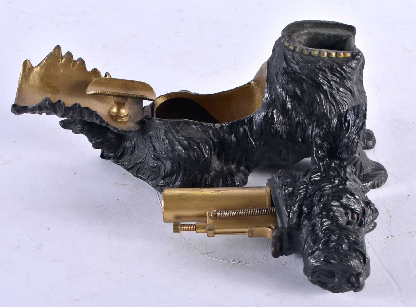 A RARE EARLY 20TH CENTURY NOVELTY COLD PAINTED SCOTTIE DOG COMBINATION TABLE LIGHTER the head - Image 3 of 3
