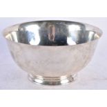 A LARGE AMERICAN SILVER BOWL After Paul Revere. 848 grams. 22.5 cm x 11cm.