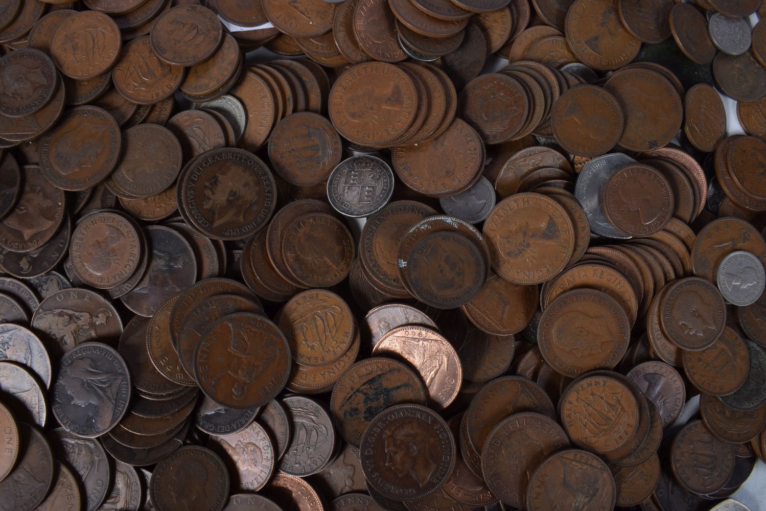 A collection of British coins (QTY) - Image 10 of 12