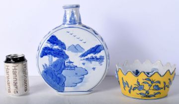 A Chinese porcelain blue and white Moon flask together with a Chinese bowl 25 cmk (2)