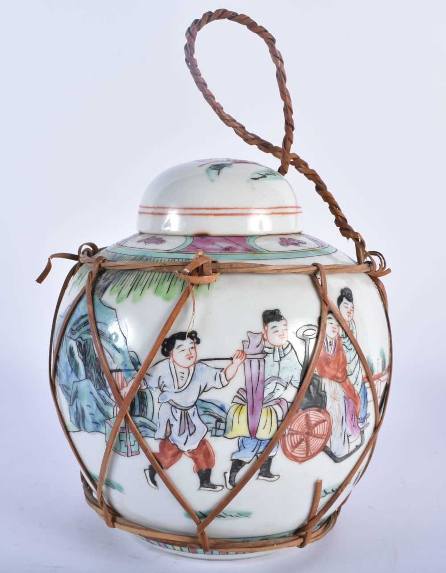 AN EARLY 20TH CENTURY CHINESE FAMILLE ROSE PORCELAIN GINGER JAR AND COVER Late Qing/Republic. 20