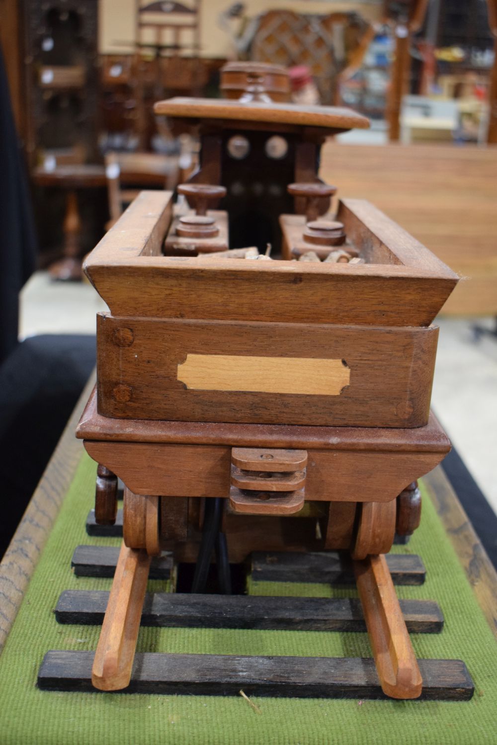 A large electrically powered wooden model train - Image 16 of 16
