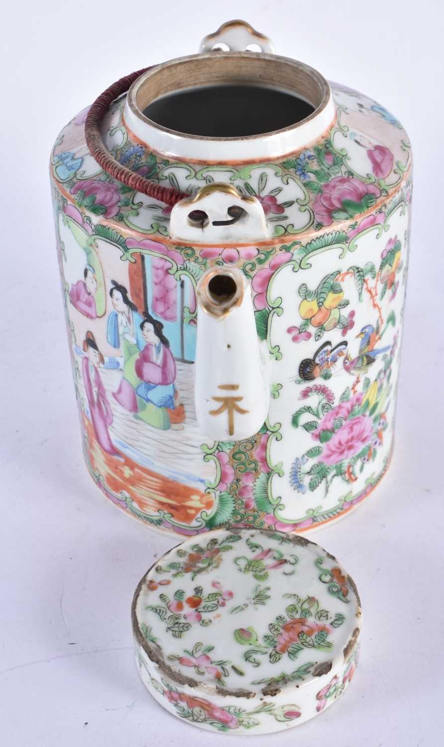 A 19TH CENTURY CHINESE CANTON FAMILLE ROSE PORCELAIN TEAPOT AND COVER Qing. 18cm x 17 cm. - Image 2 of 4