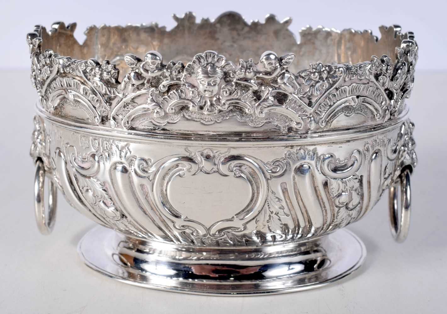 A RARE MINIATURE VICTORIAN SILVER MONTEITH BOWL. London 892. 266 grams. 12 cm x 9.5 cm.