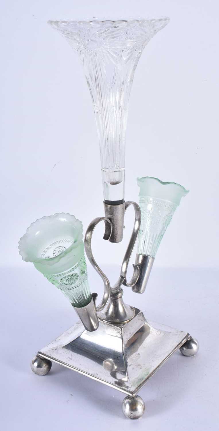 AN ART NOUVEAU SILVER PLATED TRIPLE GLASS EPERGNE. 35 cm x 24 cm. - Image 3 of 3