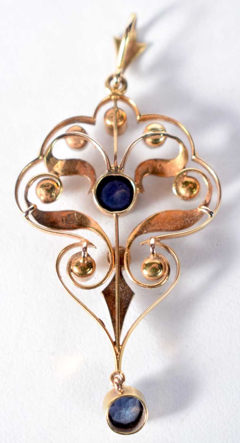 An Antique Gold (poss 15 Carat) Edwardian Pendant set with Pearls and Sapphires in a fitted case. - Image 3 of 3