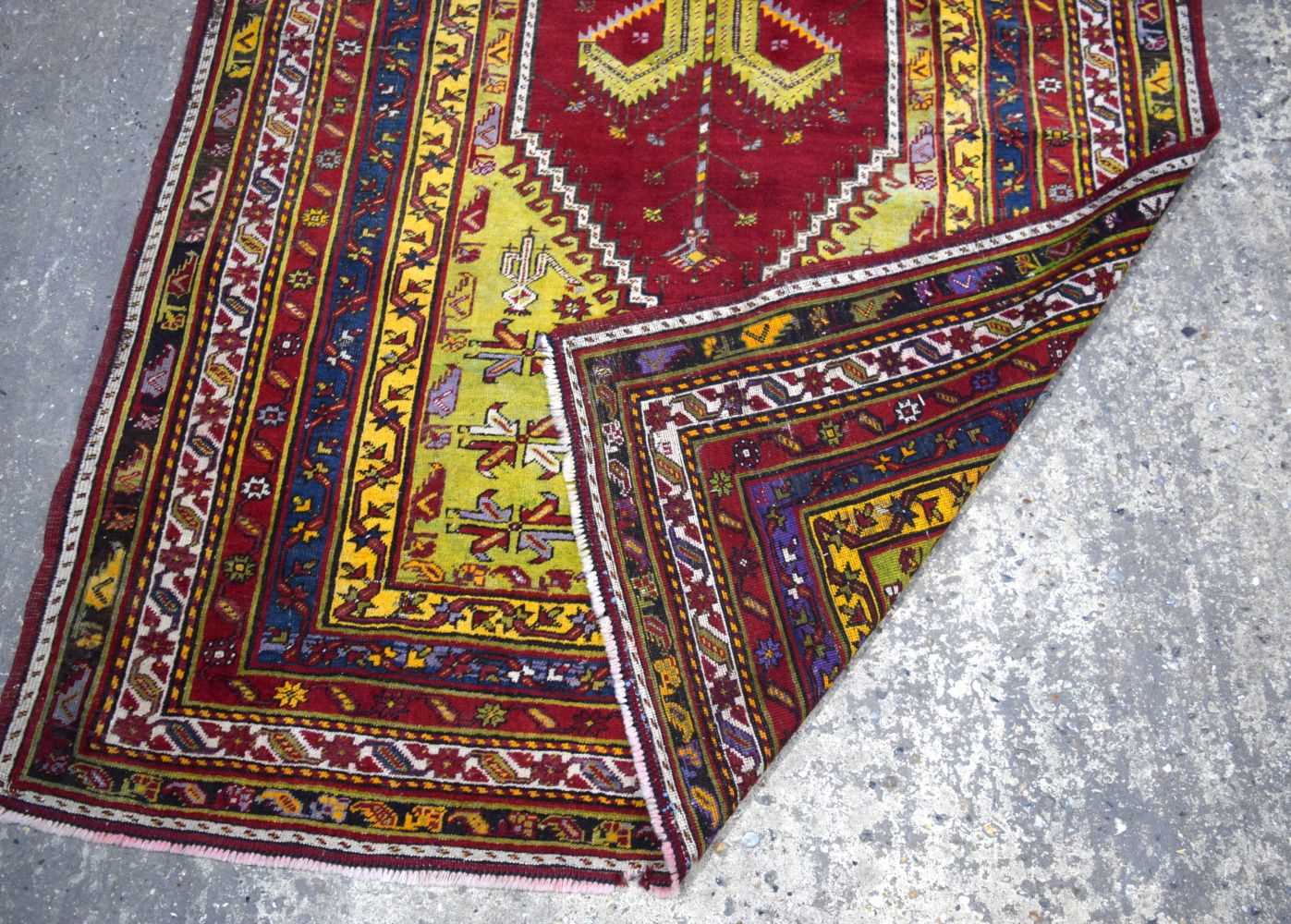 An Anatolian prayer rug 230 x 142 cm. - Image 9 of 20
