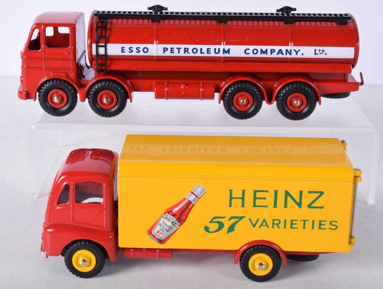 A Dinky Esso Petrol tanker together with a Heinz truck 18 cmk (2). - Image 2 of 8