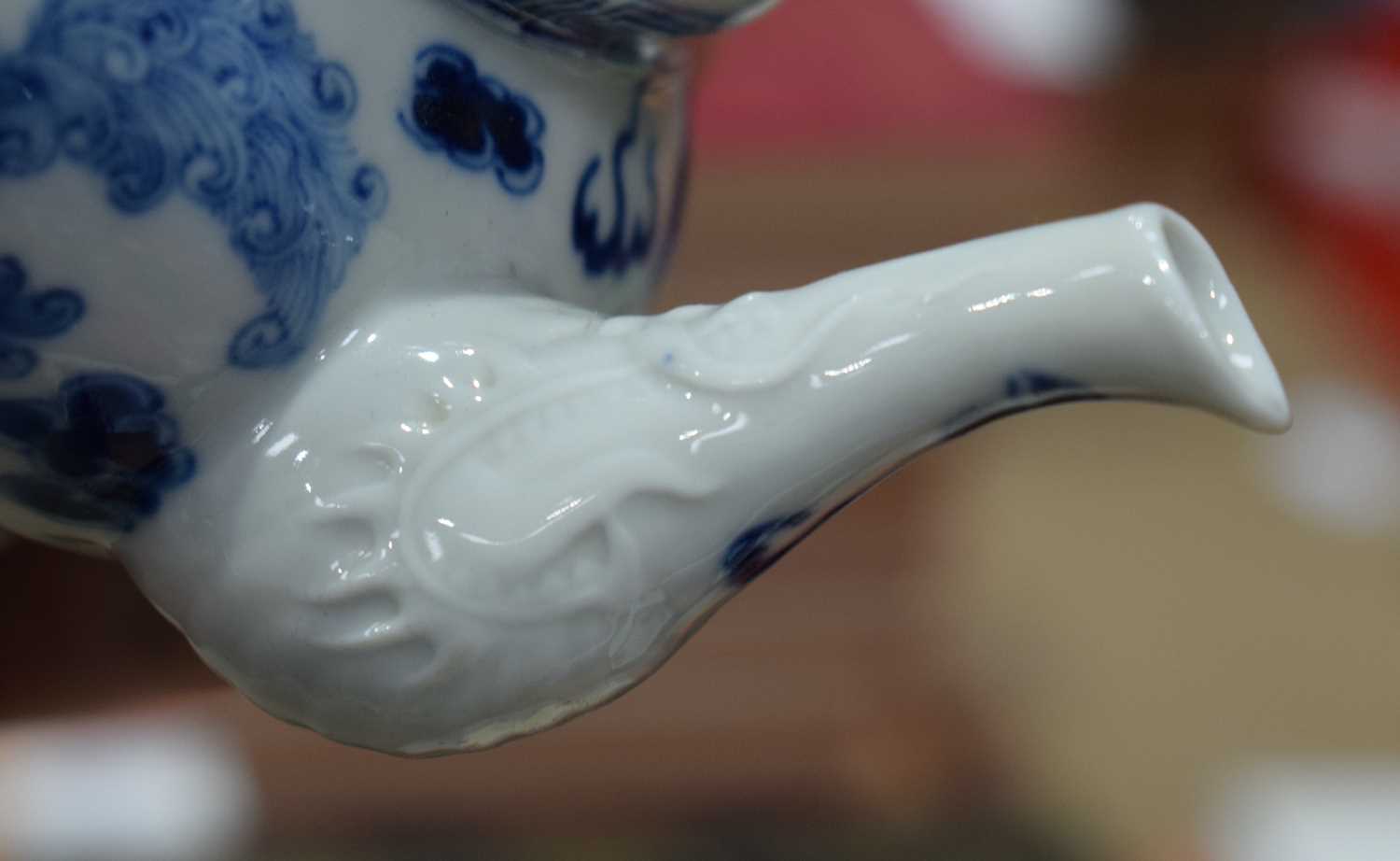 A Chinese porcelain blue and white Tea pot together with a Yixing Teapot 11cm (2). - Image 19 of 22