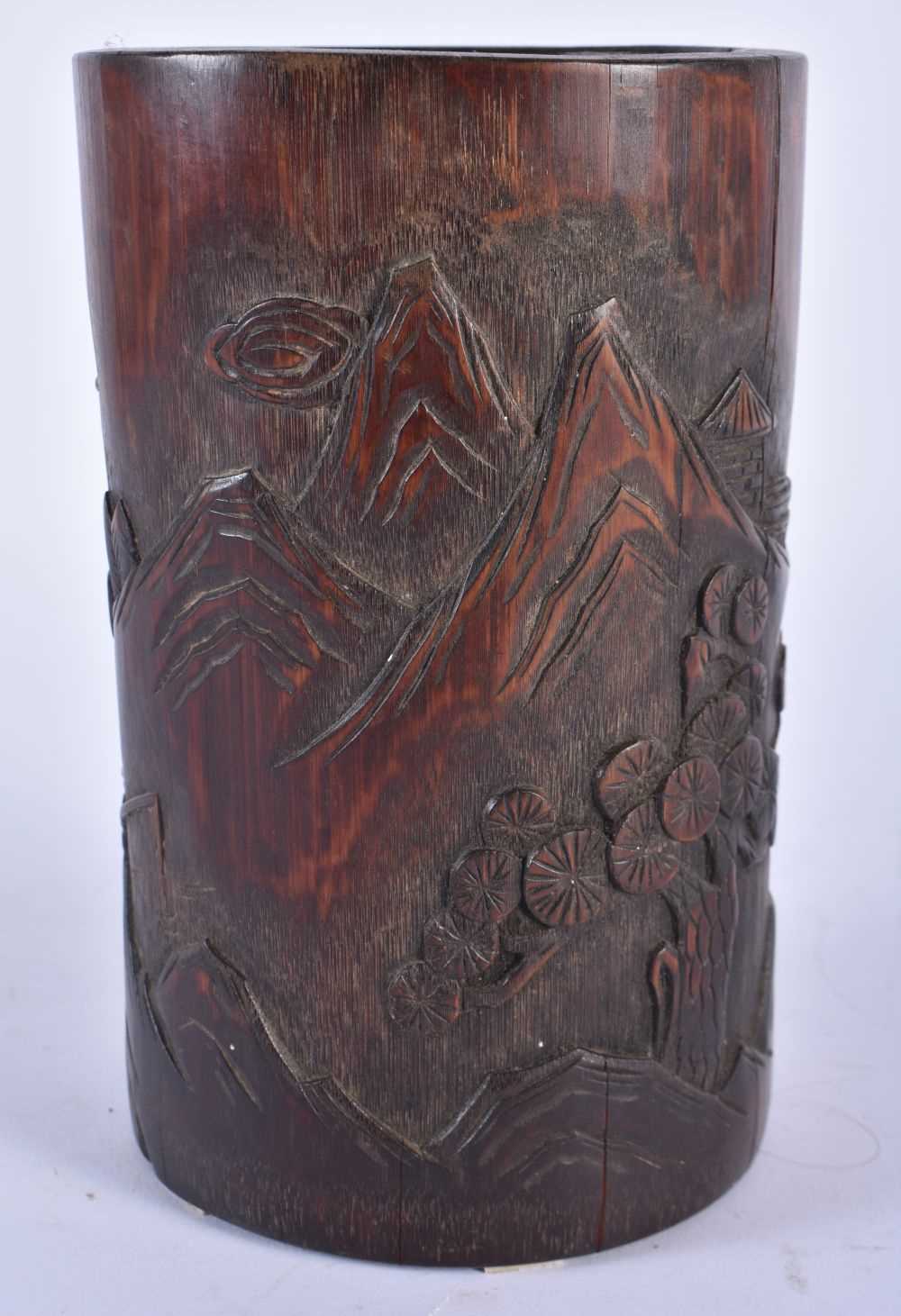 A 19TH CENTURY CHINESE CARVED BAMBOO BITONG BRUSH POT Qing. 17 cm x 10 cm.