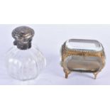 AN ANTIQUE SILVER MOUNTED CUT GLASS SCENT BOTTLE together with a small crystal glass jewellery