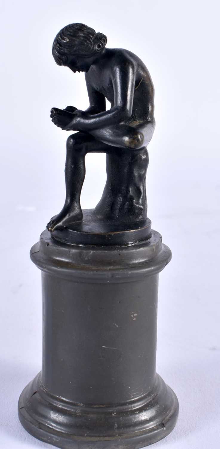 A Miniature Grand Tour Bronze of a Boy with Thorn, also called Fedele (Fedelino) or Spinario. 6. - Image 3 of 8