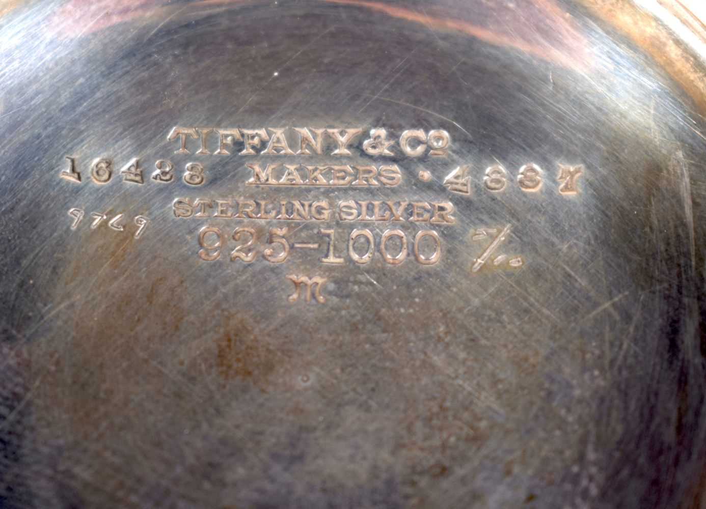 A TIFFANY & CO SILVER SUGAR BOWL. Silver 156 grams. 12.5 cm x 8.25cm. - Image 4 of 4